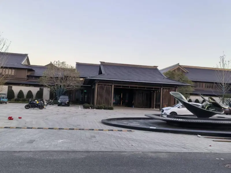 Projek Kolam Renang Blueway Hotel: Runquan Kaiyuan Mingting (Longwu Tea Town Cawangan)